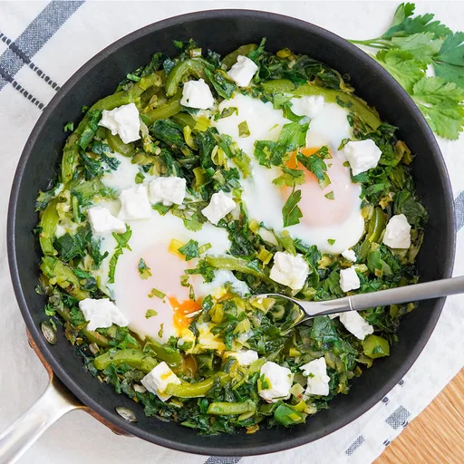 Green shakshuka