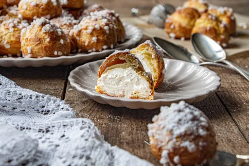 Chantilly Choux