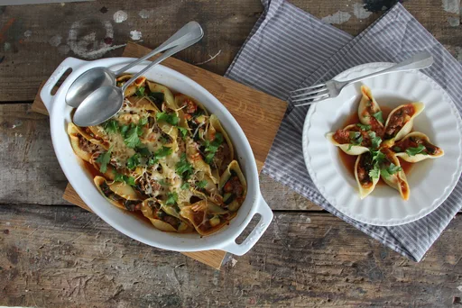 Conchiglie à la viande et petits légumes