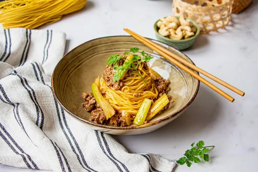 Nouilles asiatiques sautées au boeuf