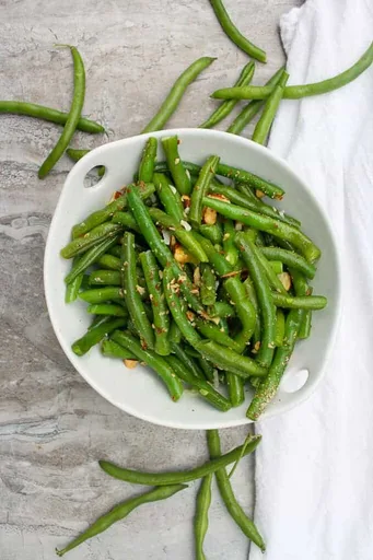 Green Bean Salad with Almonds
