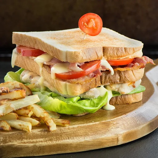 El sándwich club definitivo