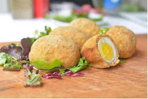 Huevos escoceses de pollo al horno