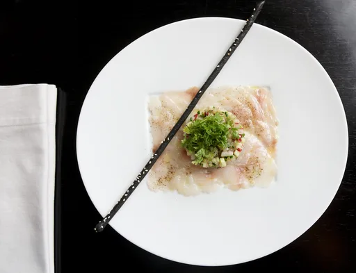 Carpaccio de bar façon sashimi