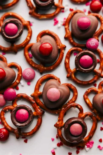 Valentine Pretzels