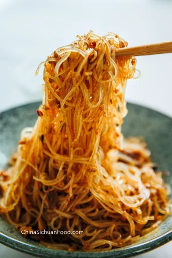 Ants Climbing a Tree-vermicelli recipe