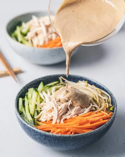 自製麻醬雞絲涼麵 / Taiwanese Cold Noodles with Sesame Sauce