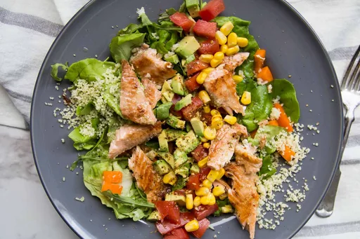 Salade de saumon, couscous et sa vinaigrette fruitée &raquo; Cinq Fourchettes
