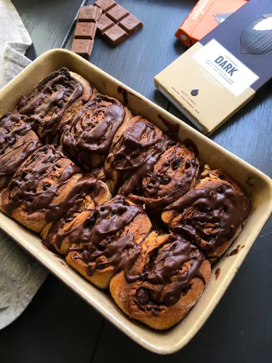 Petits Pains Roulés à la Cannelle et au Chocolat