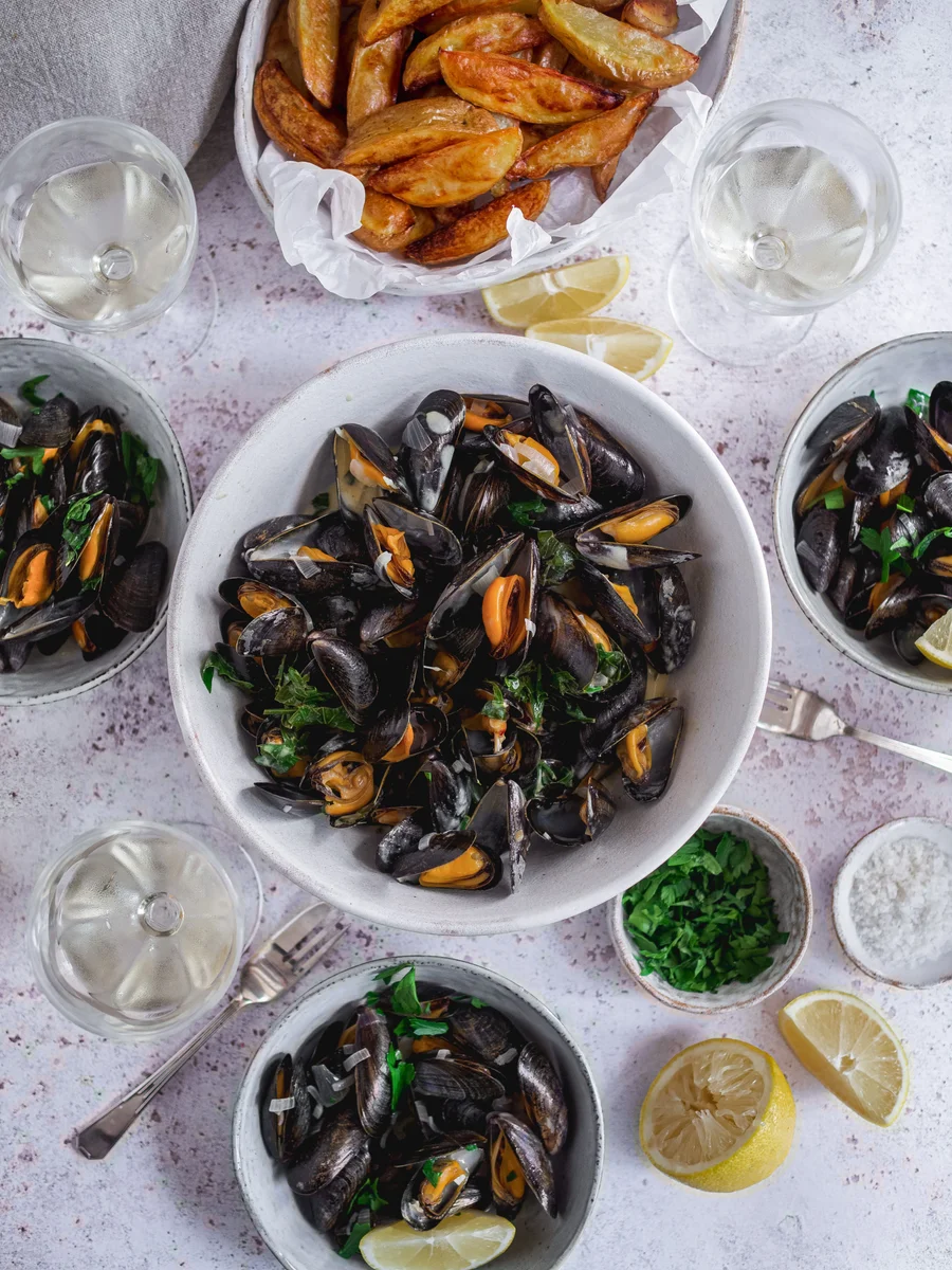 Moules au vin blanc et frites maison