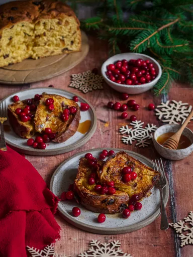 Panettone perdu aux airelles rôties