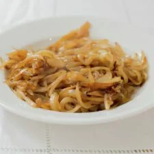 Como hacer cebolla caramelizada, paso a paso