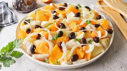 Ensalada malagueña de bacalao y naranja