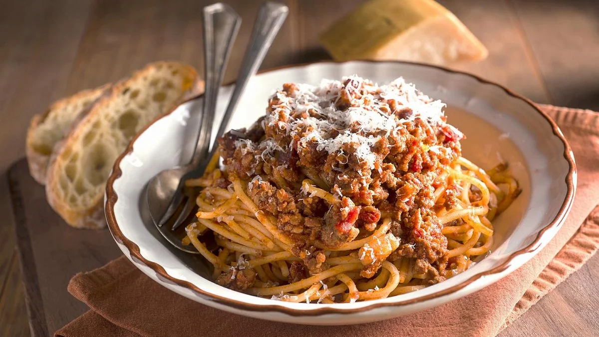 Espaguetis a la boloñesa, ¡la auténtica salsa italiana!