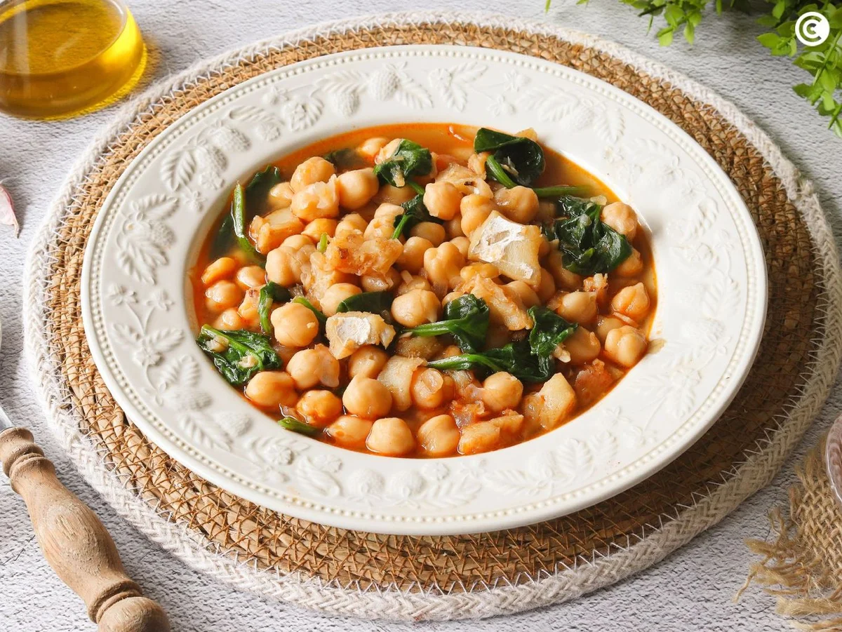 Garbanzos con bacalao