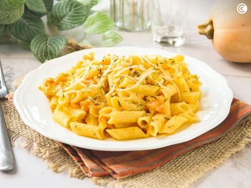 Pasta con salsa de calabaza