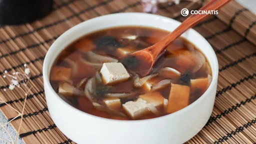 Sopa de miso, la receta fácil original japonesa