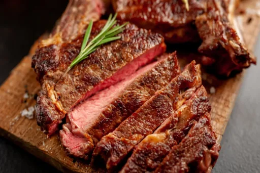 Asado a la Parrilla: Receta para Carnes Jugosas y Sabrosas
