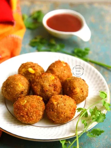 Bolitas de maíz y queso | Croquetas de maíz y queso