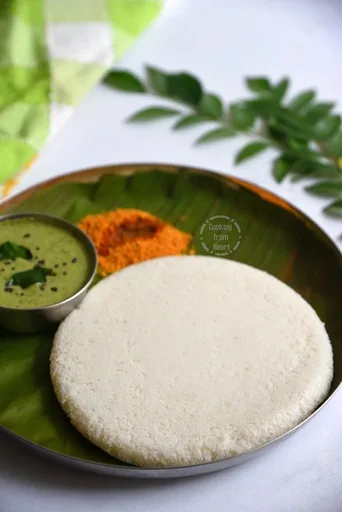 Thatte Idli | Hotel Style Tatte Idli Recipe