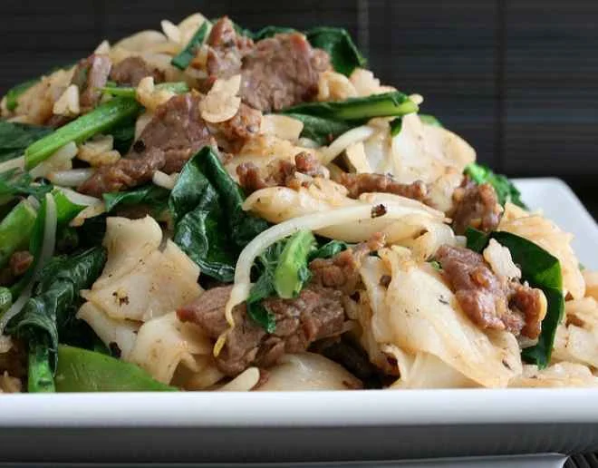 Beef Broccoli Chow Fun