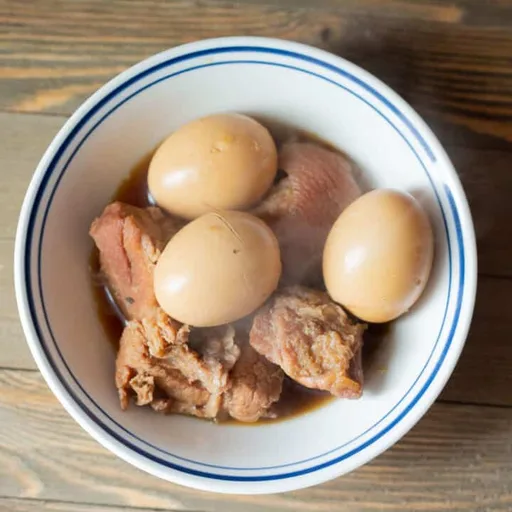 Thit Kho - Vietnamese Caramelized & Braised Pork with Eggs