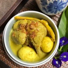 Opor Ayam Kuning: Chicken in Turmeric and Coconut Milk