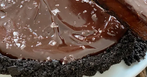 Tarta de chocolate amargo