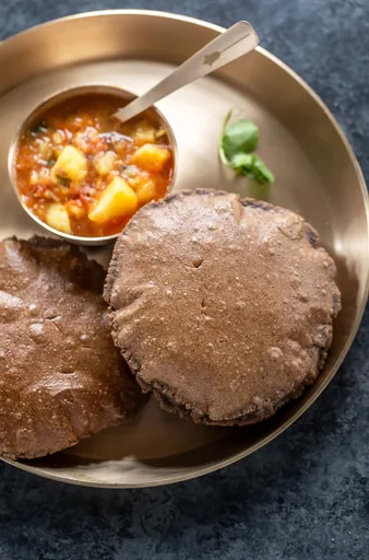 Kuttu ki Puri (Without Potatoes!)