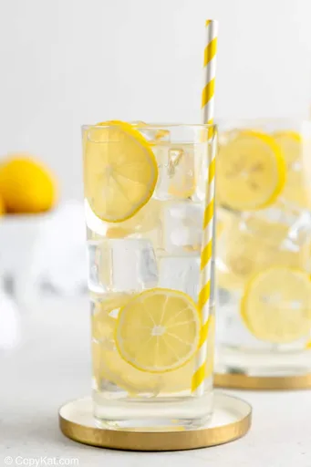 Classic Homemade Lemonade (Better Than Store-Bought)