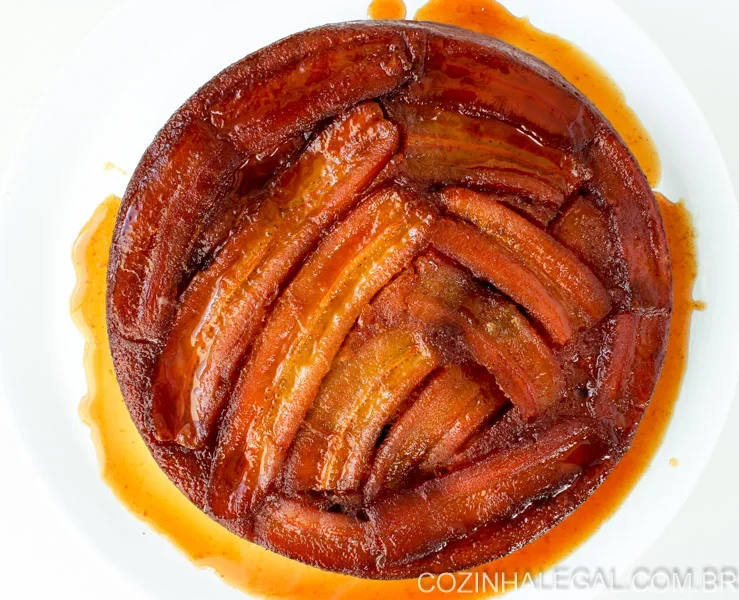 Bolo de banana invertido