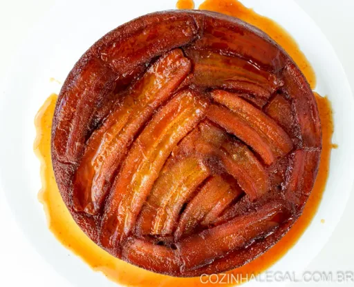 Bizcocho de plátano invertido