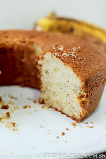 Bizcocho de plátano sencillo y esponjoso