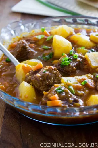 Carne Guisada con Patata Sencilla