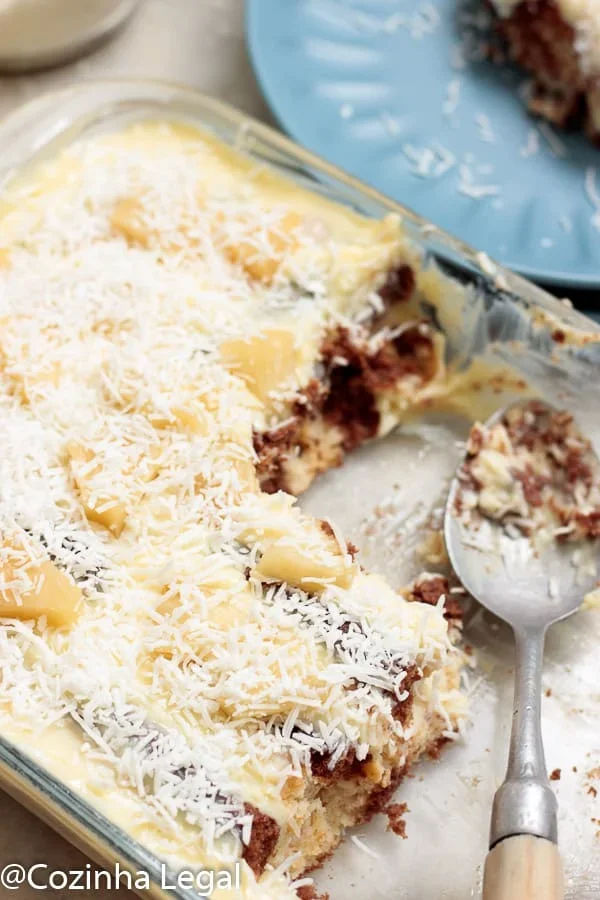 Pavê de abacaxi com coco simples