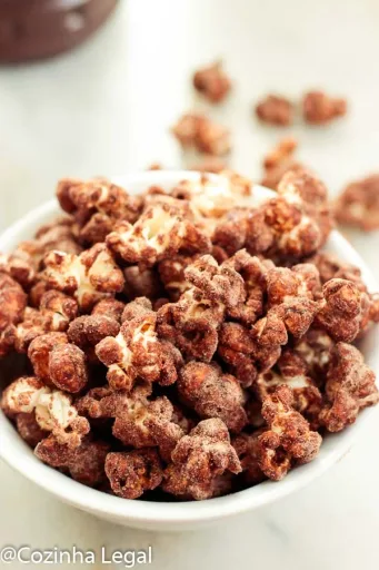 Pipoca de chocolate fácil na pipoqueira