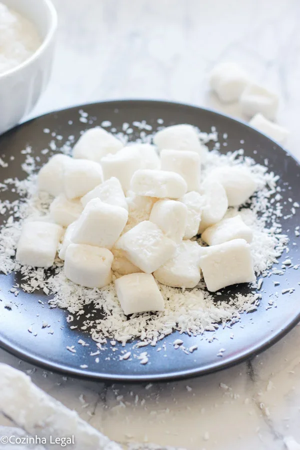Receita de bala de coco simples