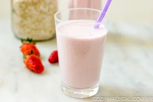 Vitamina de Morango Super Saudável Para o Verão