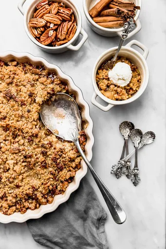 Pecan Apple Crumble