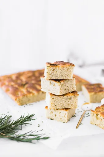 Focaccia de romero y sal marina gruesa