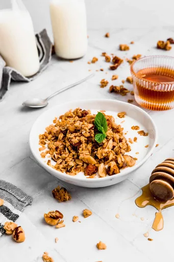 Granola with nuts and honey
