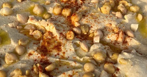 Creamy Hummus | Recipes