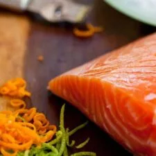 Salmón Marinado a los Cítricos