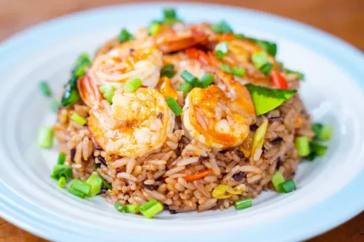 Riz cantonais aux crevettes