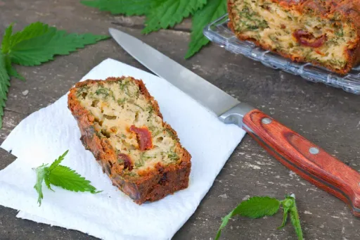 Cake aux tomates séchées et mozzarella