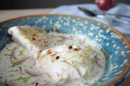 Lomo de bacalao con leche de coco, jengibre y lima