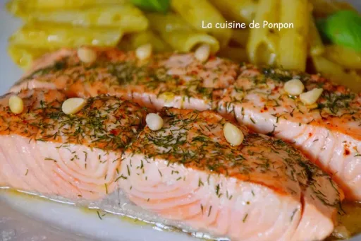 Filete de salmón cocinado a baja temperatura