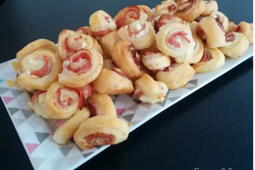 Feuilletés jambon-fromage apéro