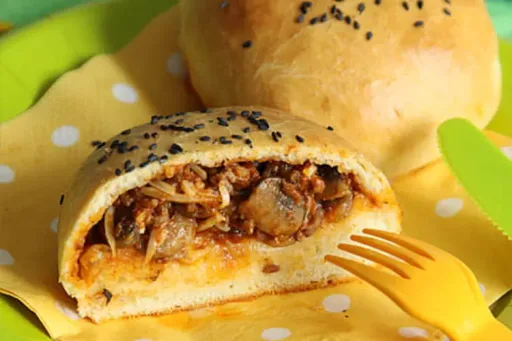 Buns au boeuf et au gruyère