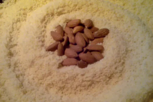 Polvo de almendras casero